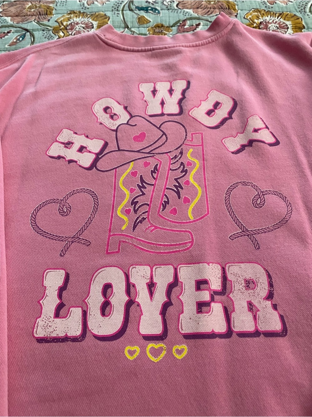 Living Fully Co. ‘Howdy Lover' Sweatshirt